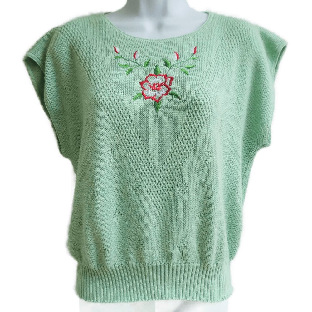 Vintage 70s Sweater Vest Pullover Knit Diamond Design Acrylic Floral Embroidery